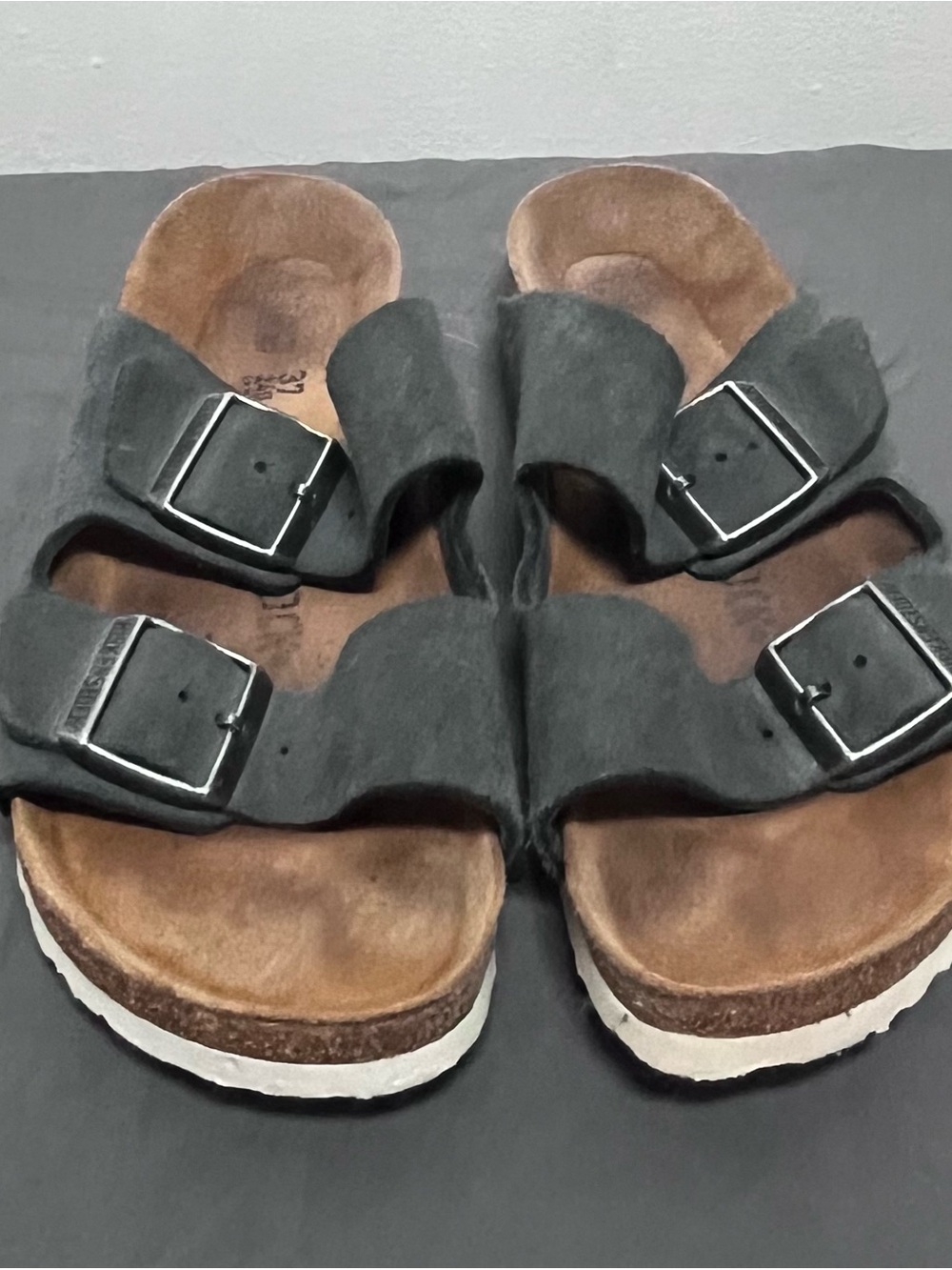 Birkenstock Womens Arizona Sandals Size 37 US 6 Gray Charcoal Suede